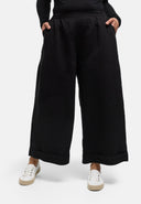 'Solina' pants – elegant, airy & timeless