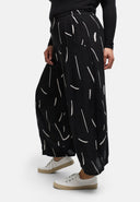 'Noira' pants – flowing, modern & comfortable